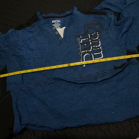 T-SHIRT  BY  RIVET61.. SIZE  XL..  UNISEX - Picture 3 of 8